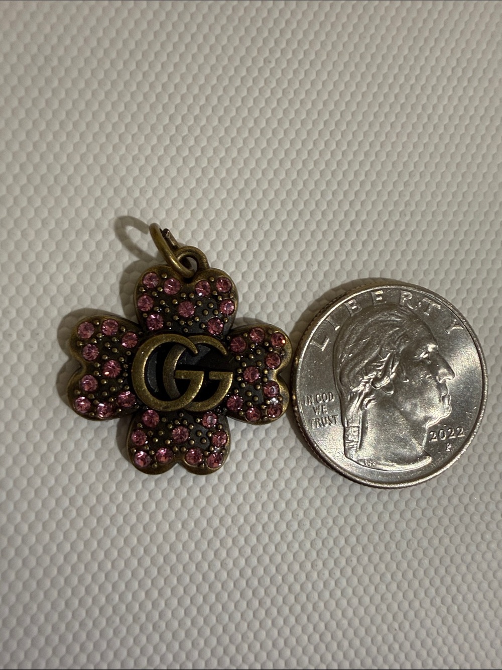 Vintage Gucci Four-Leaf Clover Pendant Bag charm/Zipper pull replacement - Picture 3 of 3